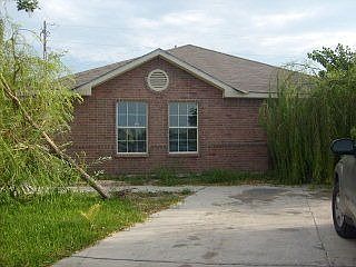 1st image of 3221 Ozark Ave