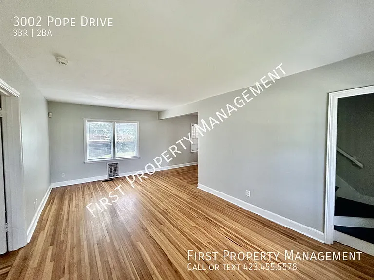 3002 Pope Dr — Photo 2