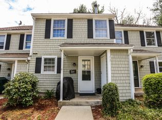 6 Aspen Ln, Merrimack, NH 03054