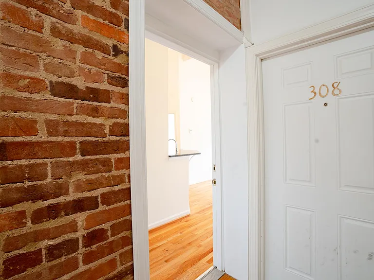 1314 14th St NW #307 — Photo 17