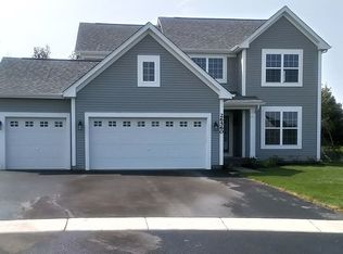 26560 W Winding Oak Trl, Channahon, IL 60410