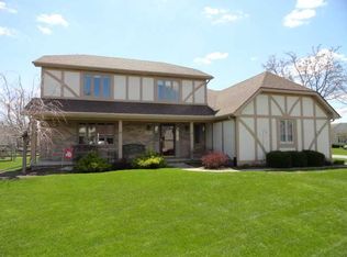 8203 Timothy Ln, Sylvania, OH 43560