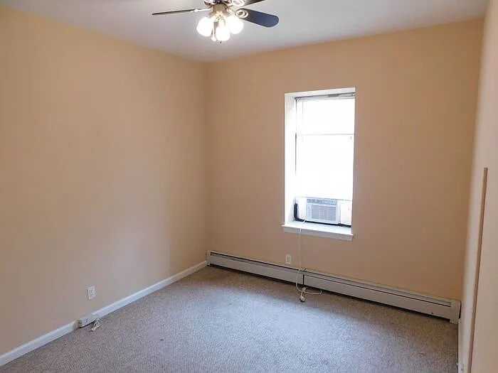 305 Milburn Ave #5 — Photo 6