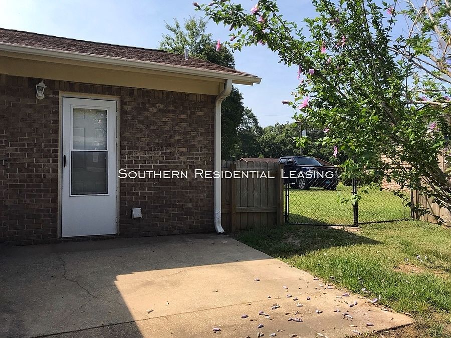 1st image of 862 El Camino Dr
