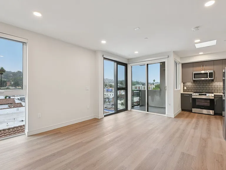 TALA Residences at Onix Hollywood — Photo 19