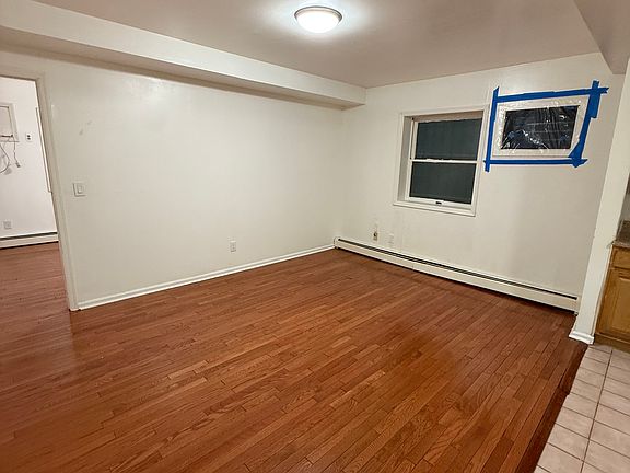 5th image of 297 E Kinney St APT 1