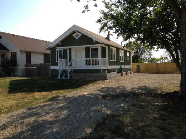 2917 Nelsons Lndg, Manhattan, KS 66502