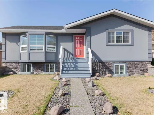 17208 106th St NW, Edmonton, AB T5X 3G8