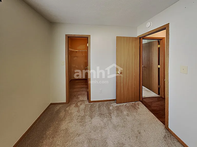 1168 Fielding Ln — Photo 19