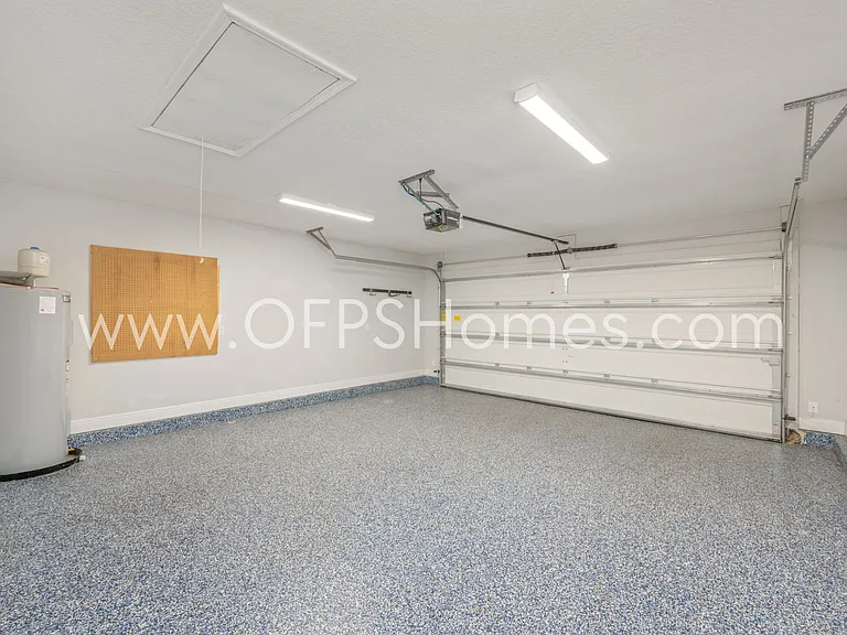824 Valley Rd — Photo 26