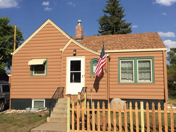 857 1/2 N 6th St, Laramie, WY 82072