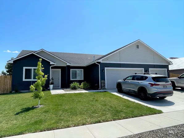 1110 W 10th St, Weiser, ID 83672