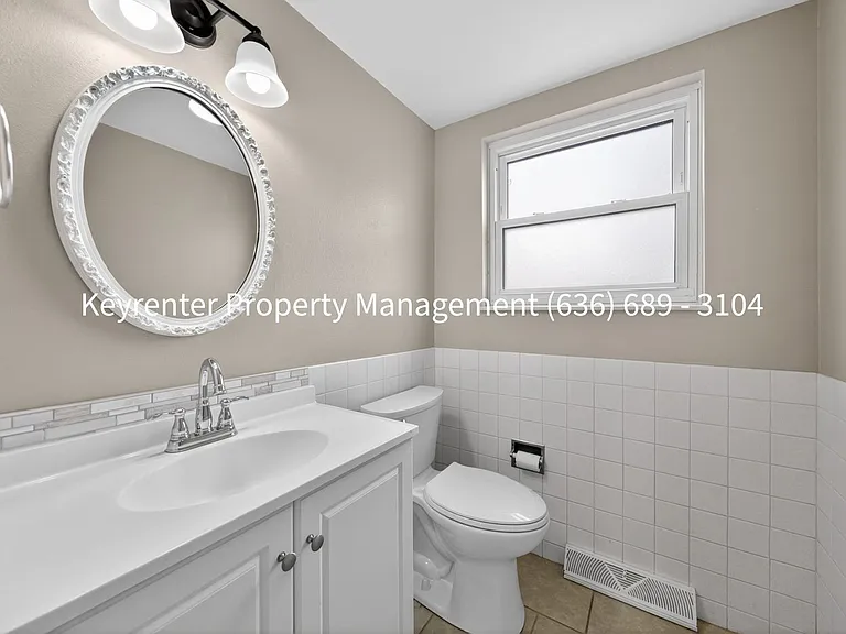 15362 Olive Blvd — Photo 27