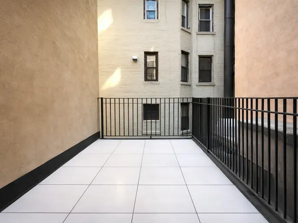 171 Mott Street image 1 of 8