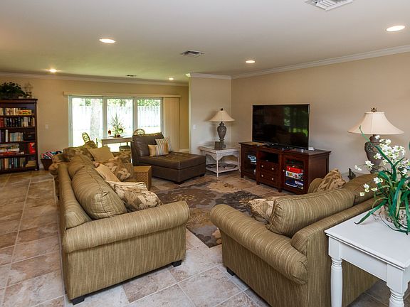 4th image of 1470 Treasure Cove Ln