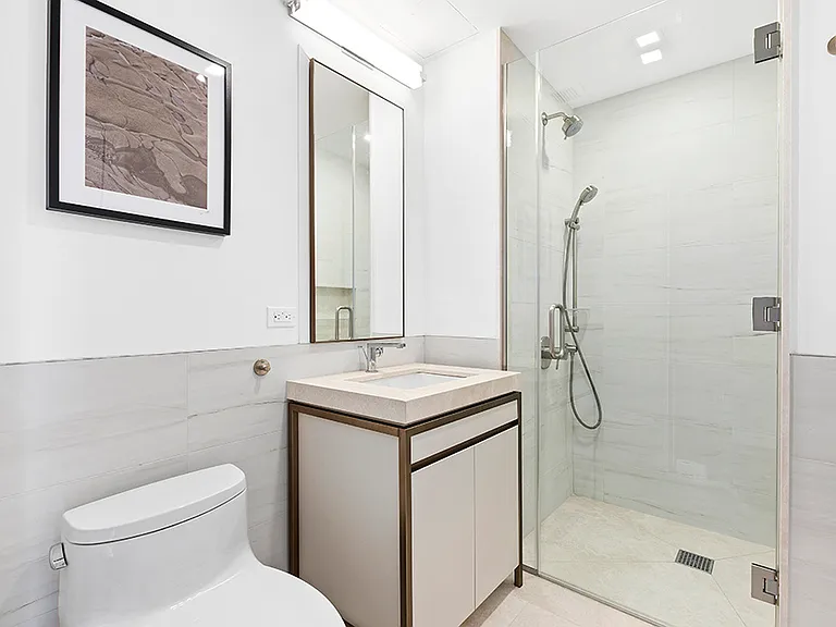 117 W 21st St #PHA — Photo 16