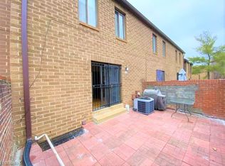 3163 Cherry Rd NE, Washington, DC 20018