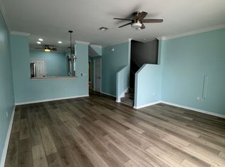 3635 Pine Oak Cir APT 107, Fort Myers, FL 33916