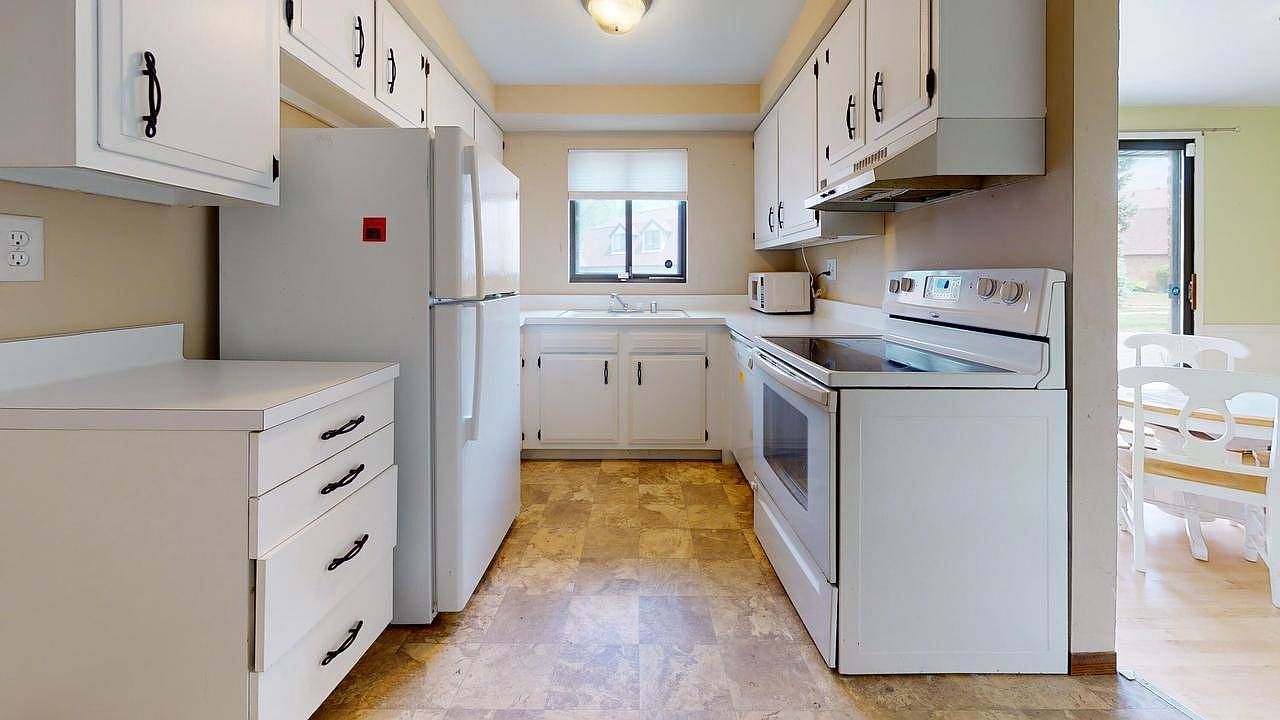 8673 N 73rd St #8673, Milwaukee, WI 53223 | Zillow