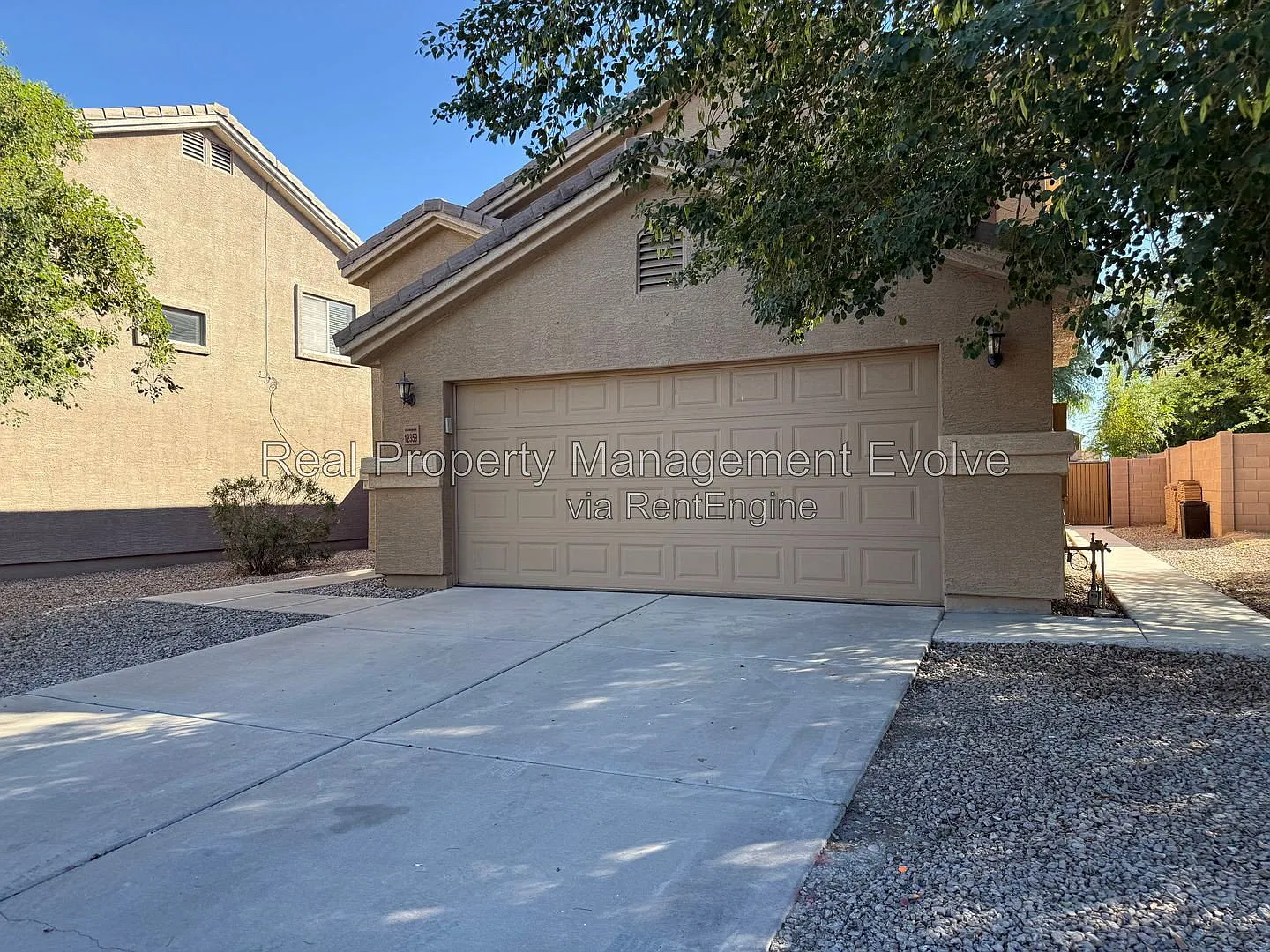4 bed, 3.0 bath, 2470 sqft, $2,495 — Photo 3