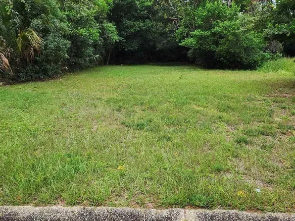 2407 N Tarragona St, Pensacola, FL 32503