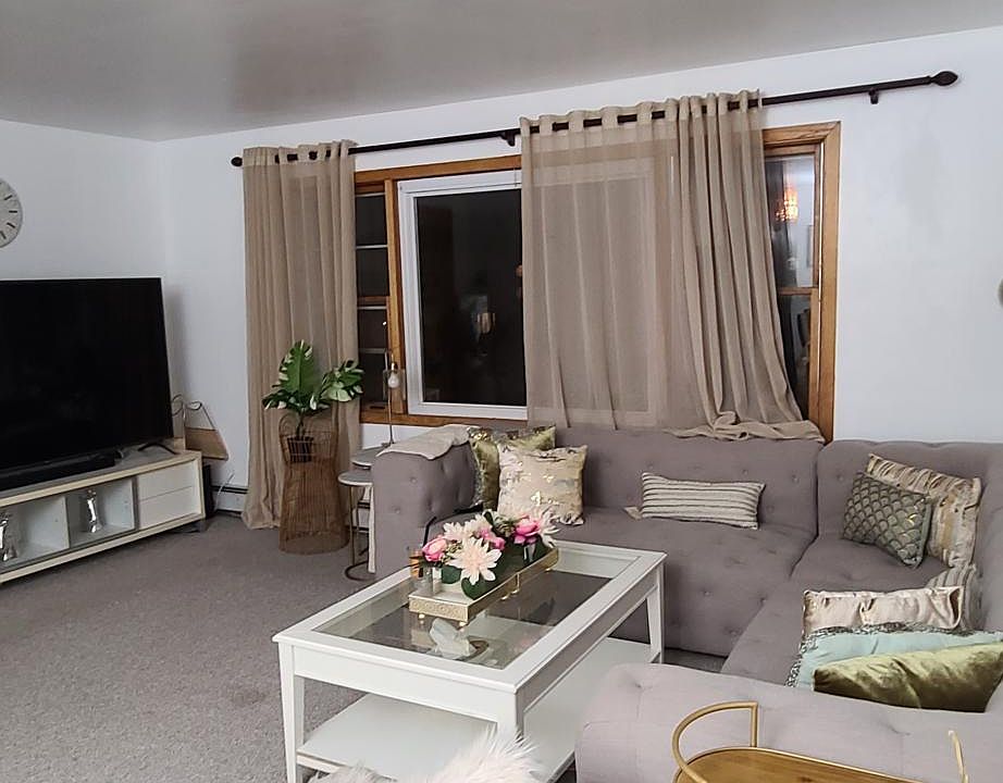 1st image of 8652 W Catherine Ave #1