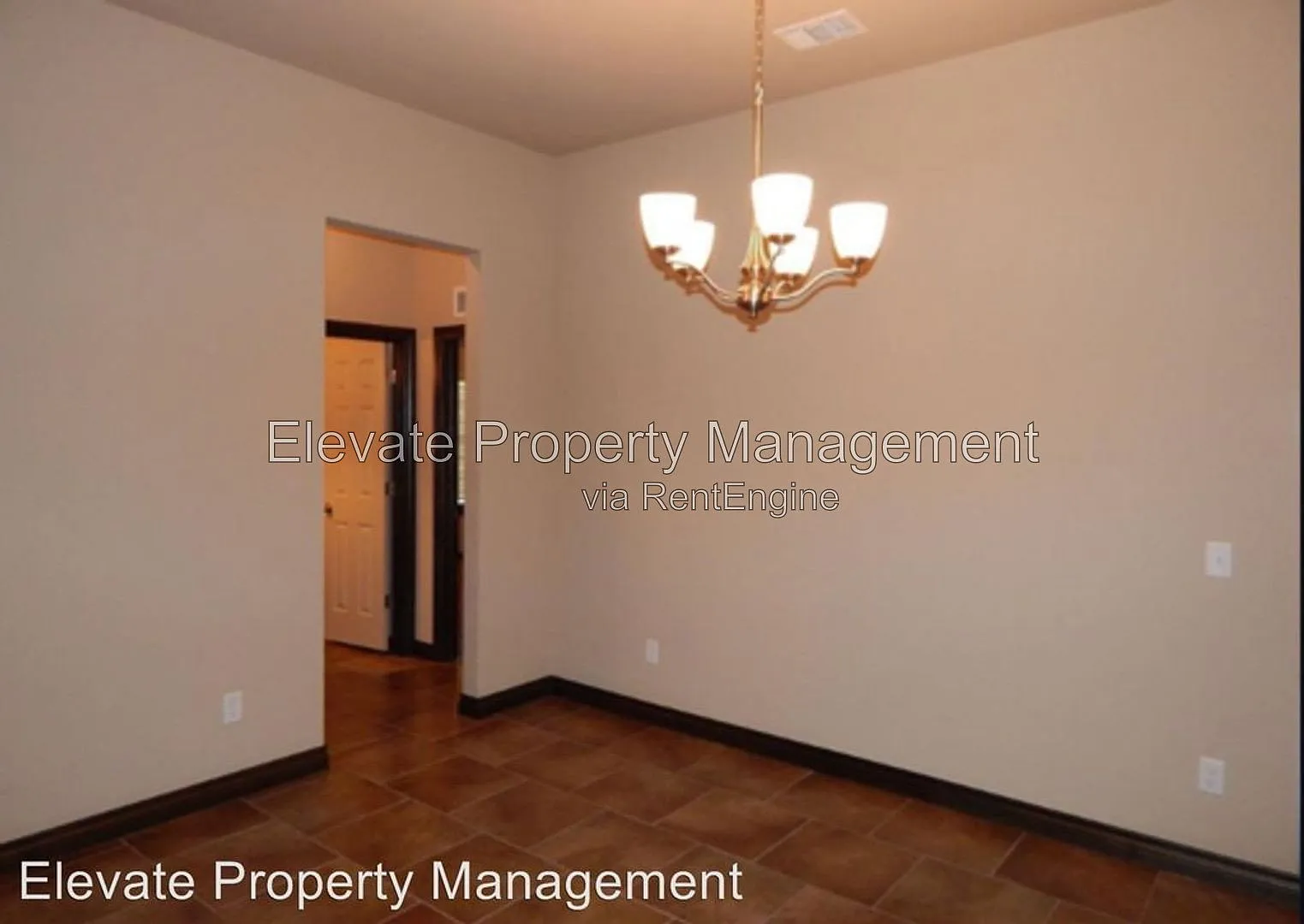 3 bed, 2.0 bath, 1431 sqft, $1,495 — Photo 4