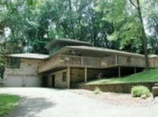 409 Rabbit Run Ln SE, Cedar Rapids, IA 52403