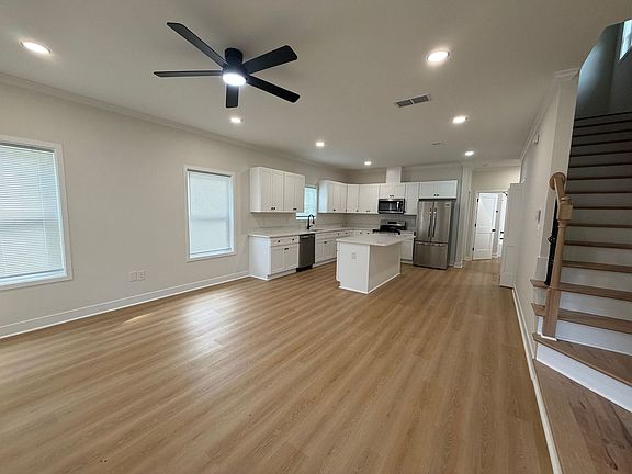 2nd image of 150 Booker St Unit A