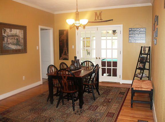 3rd image of 1408 Wisteria Dr
