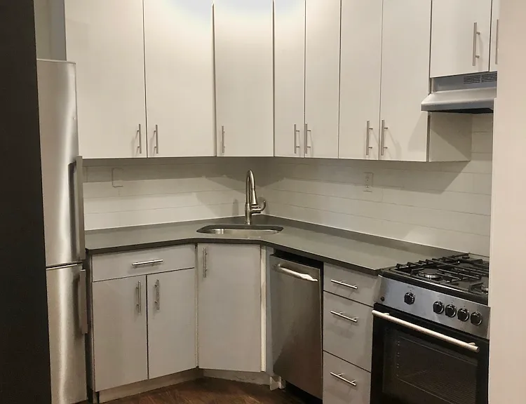 410 Eastern Pkwy #3H — Photo 2
