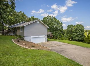 9934 Monte Ne Estates Dr, Rogers, AR 72758