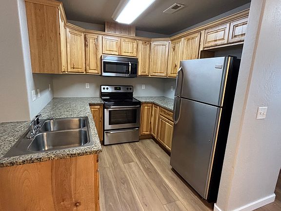 4th image of 1346 Garfield St #1346