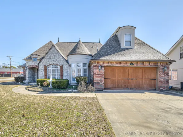 25 B St NW, Inola, OK 74036