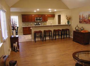 1525 Timberline Dr, Benbrook, TX 76126