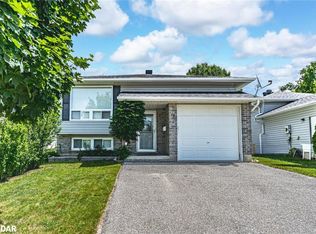 14 Jordon Cres, Orillia, ON L3V8A9