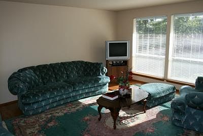 4th image of 20804 30th Pl W