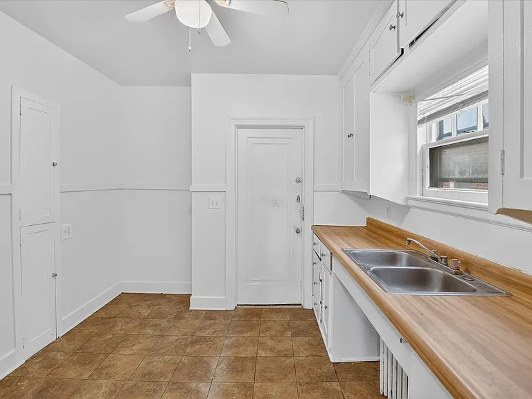 426 Floyd St #A — Photo 19