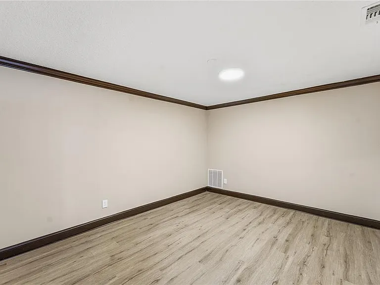 14728 Henson Rd — Photo 6