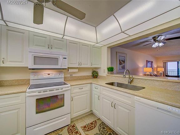 4th image of 9490 S Ocean Dr APT 615A
