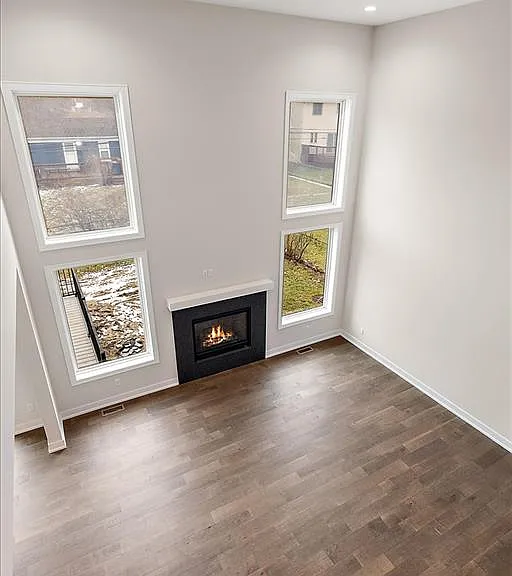 2921 Walsh Dr — Photo 29