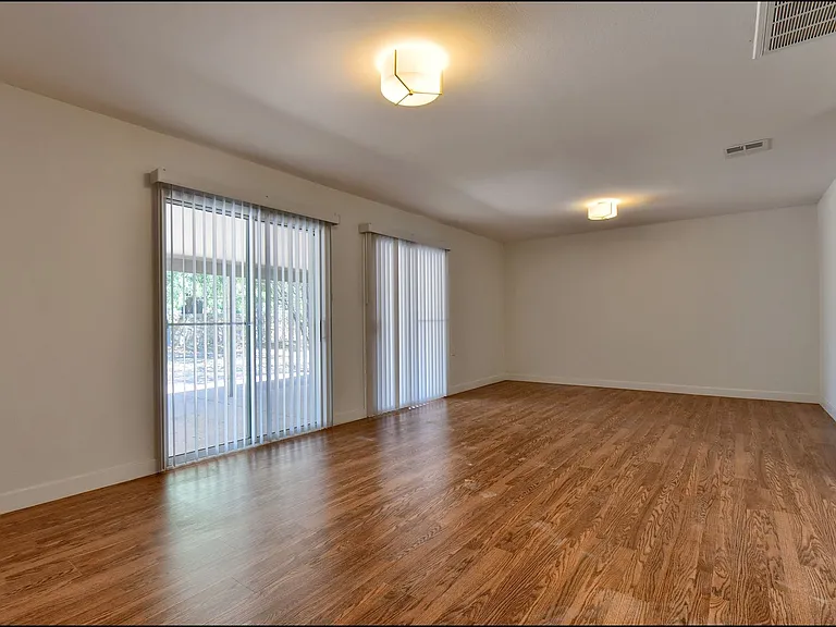 3807 Waymore Dr — Photo 6