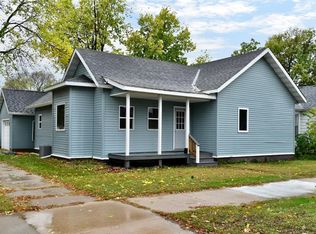 477 E Wabasha St, Winona, MN 55987