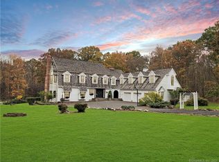 16 Jones St, Amston, CT 06231