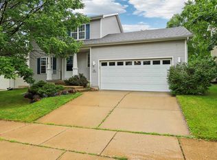 1409 Dayflower Dr, Madison, WI 53719