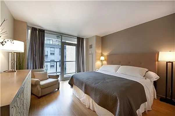 Sold by Isaacs Ganz Real Estate | media 18