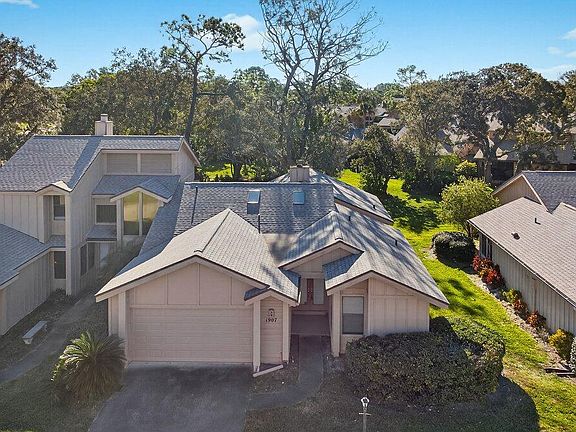 2nd image of 1907 Whisperwood Way