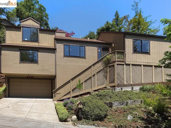 6855 Saroni Dr, Oakland, CA 94611