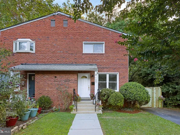 107 E Taylor Run Pkwy, Alexandria, VA 22314