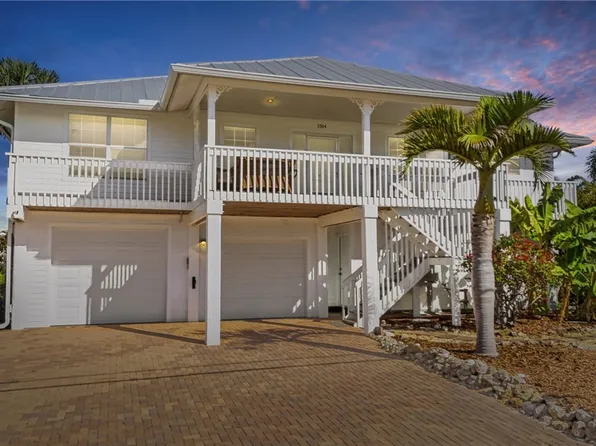 5304 Ann Arbor Dr, Bokeelia, FL 33922